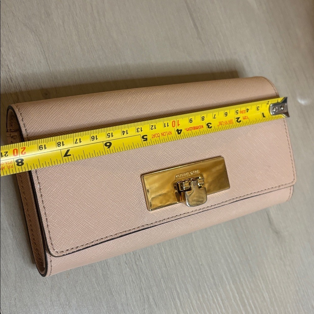 Michael Kors Blush Pink Wallet with Gold Accent - Picture 11 of 12
